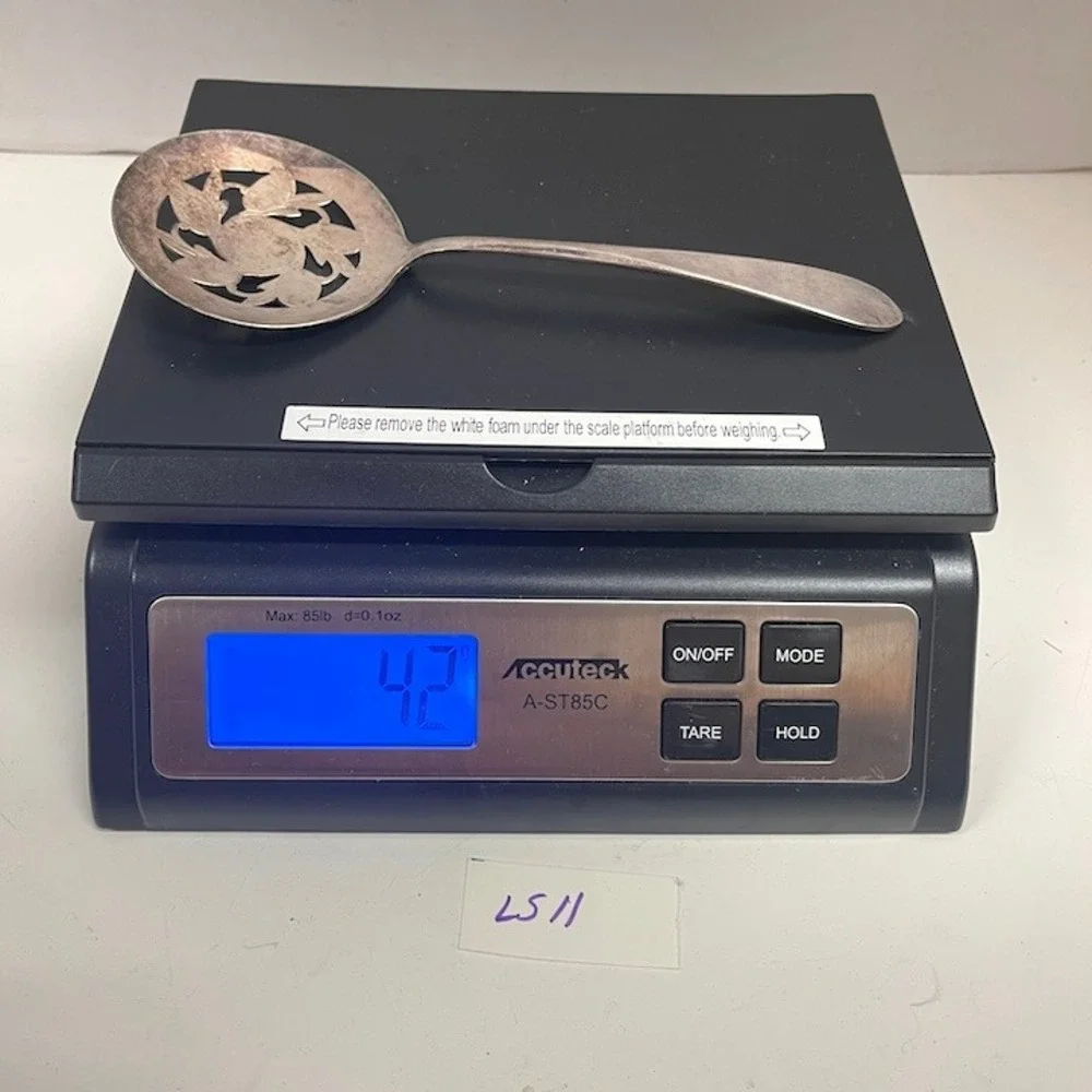 Vintage International Silver Co. 